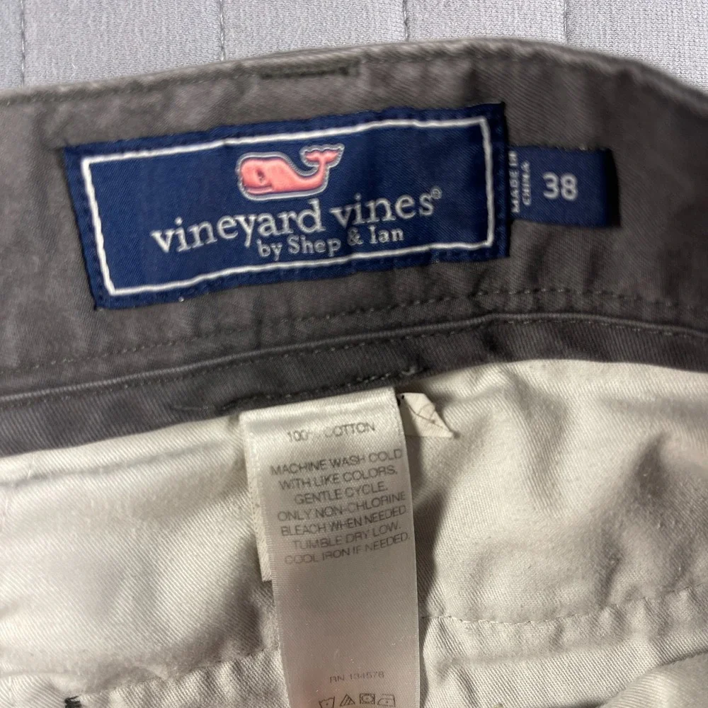 Vineyard Vines Men's Shorts Size 38 Stretch Breaker Gray Chino Solid Preppy